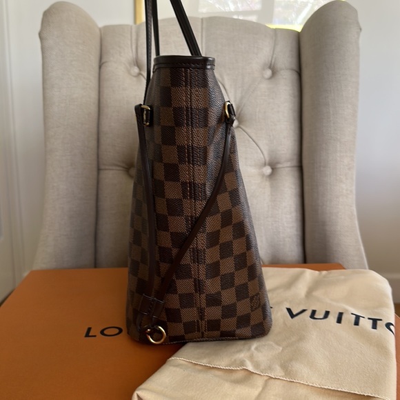 Louis Vuitton Neverfull MM pink lining - Picture 5 of 16